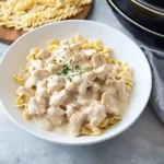 Slow Cooker Creamy Chicken Alfredo