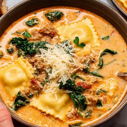 Creamy Tuscan Ravioli Soup