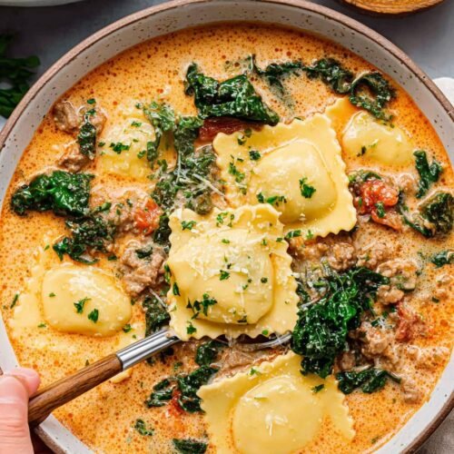 Creamy Tuscan Ravioli Soup
