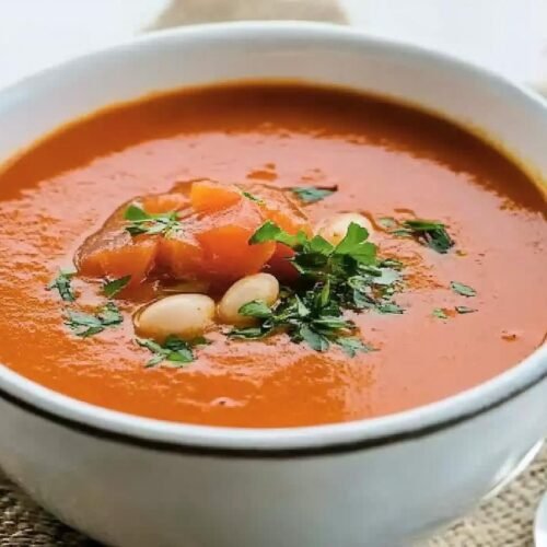 Creamy Tomato and White Bean Soup