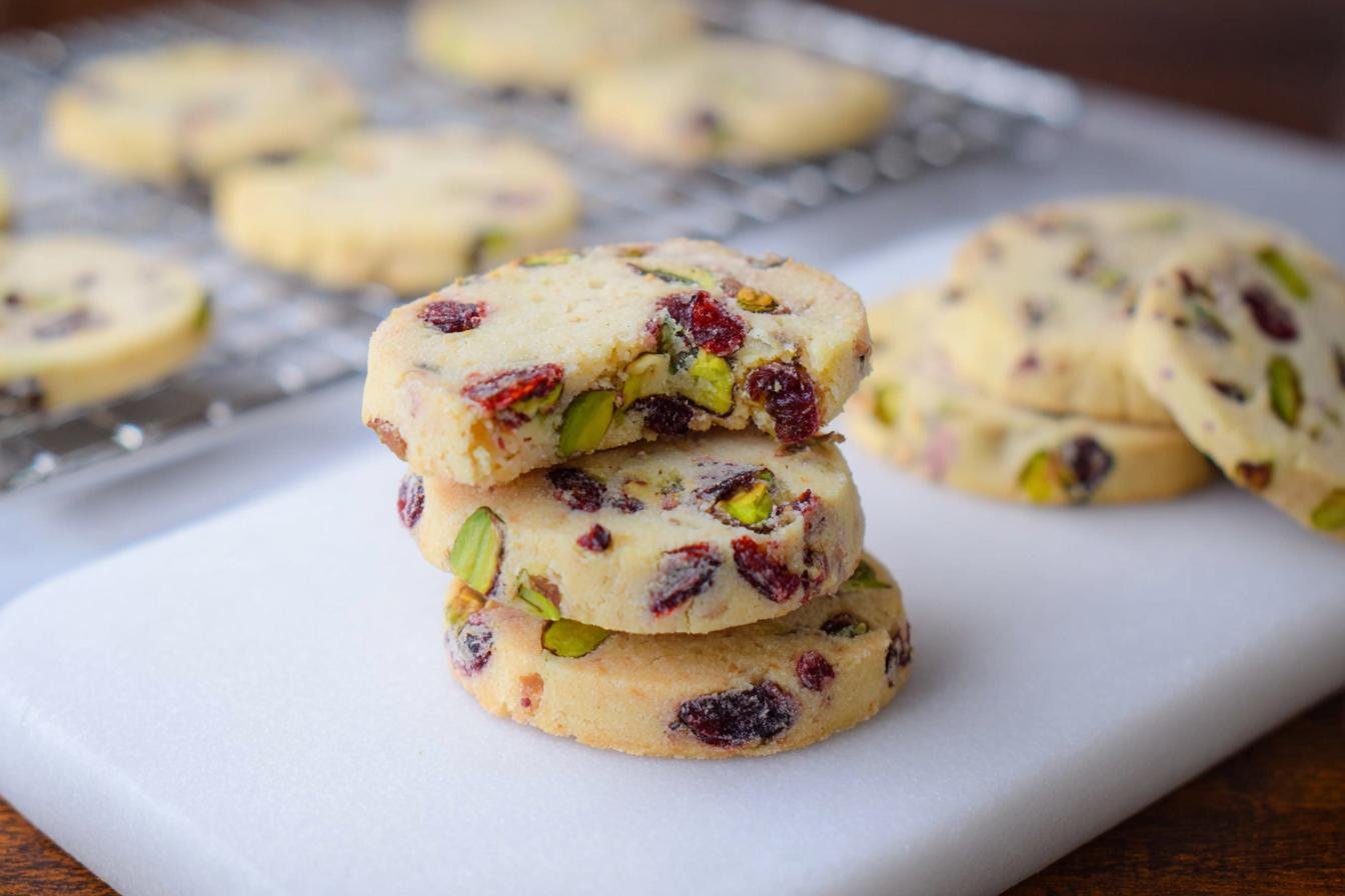 Cranberry Pistachio Shortbread Cookies