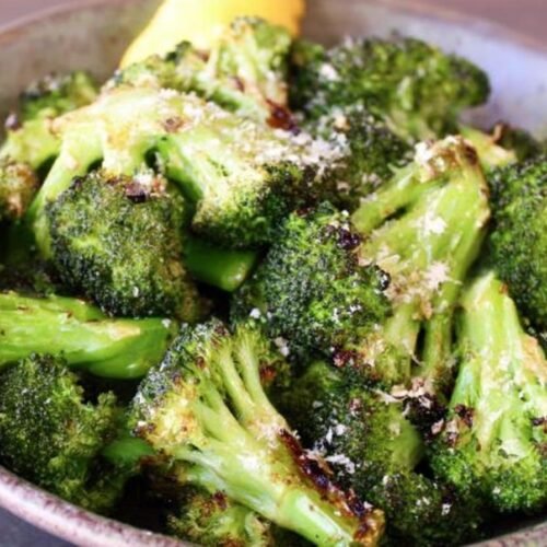 Garlicky Roasted Broccoli