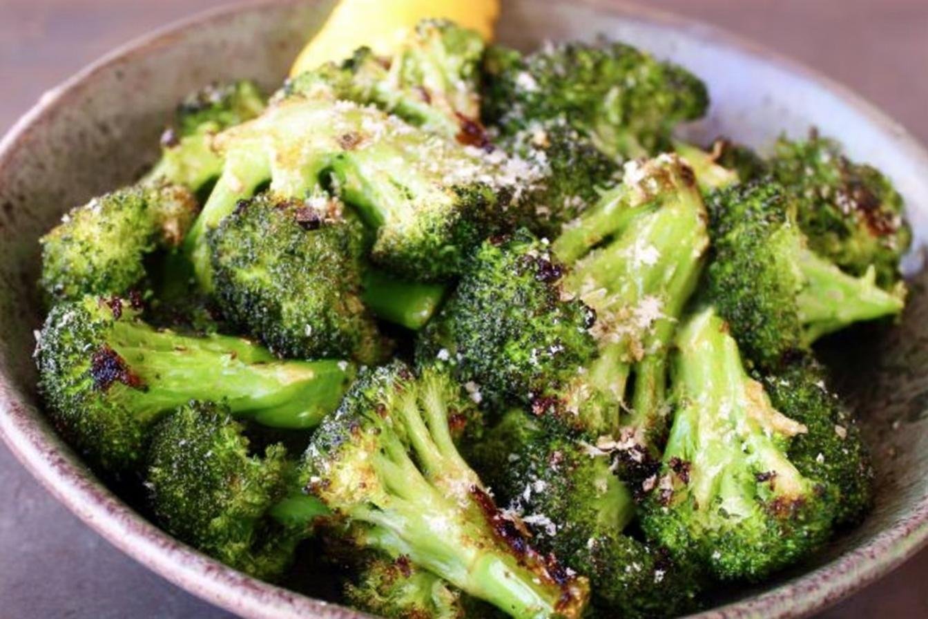 Garlicky Roasted Broccoli