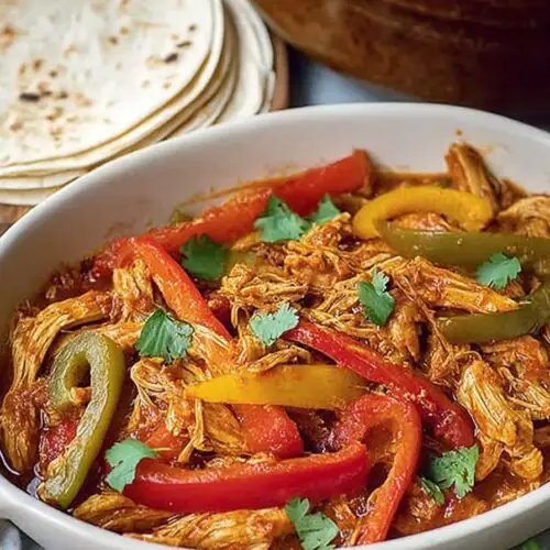 Mouthwatering Crockpot Chicken Fajitas