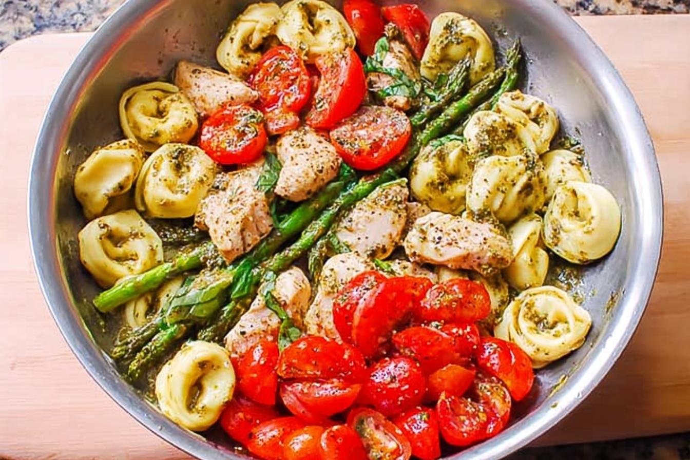 Pesto Chicken Tortellini and Veggies