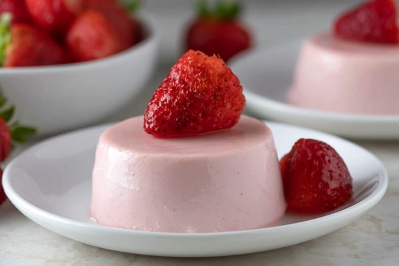 Strawberry Panna Cotta