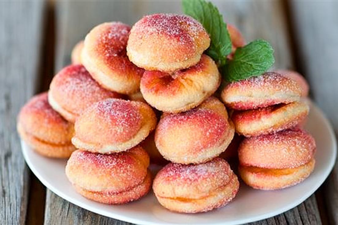 Peach Cookies {That Look Like a Real Peach!}